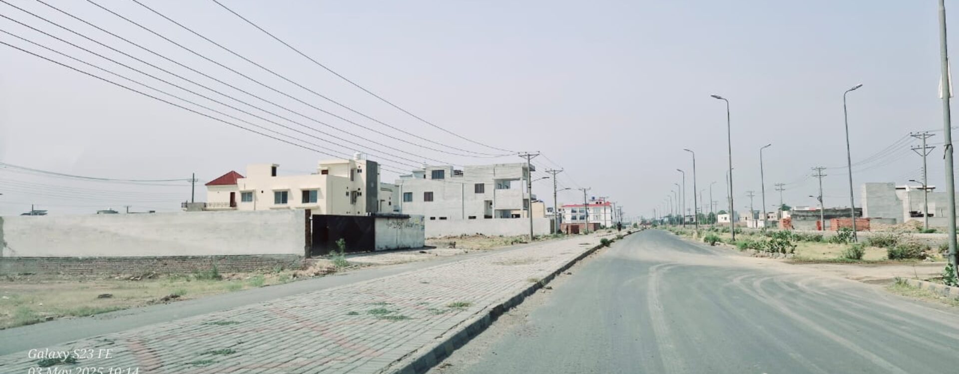 Prime Location 10 Marla Residential Plot Near Park Mosque And Commercial Market For Sale In M Block LDA Avenue 1 Lahore